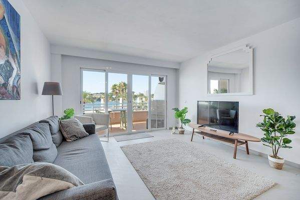 Living area in apartment in Magaluf 4