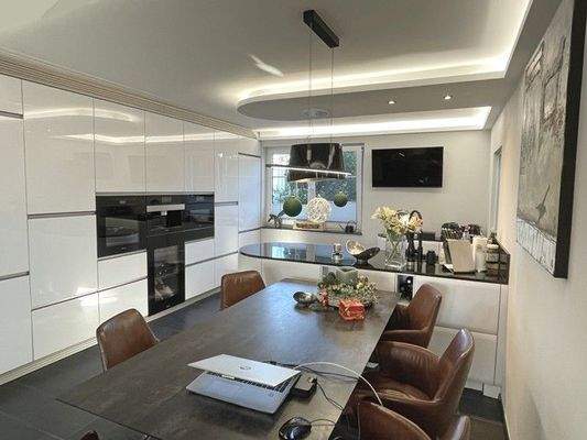 Wohnküche mit Essplatz