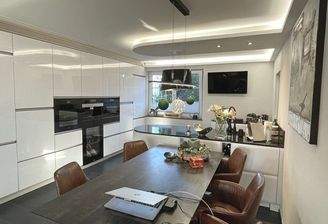 Wohnküche mit Essplatz