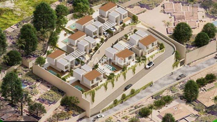 Homes with Pools Near the Beach in La Nucia Alicante
