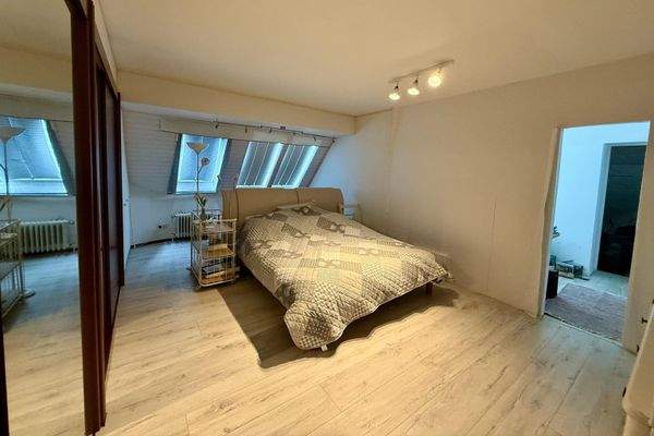 Wohnung im OG - Schlafen/Arbeiten