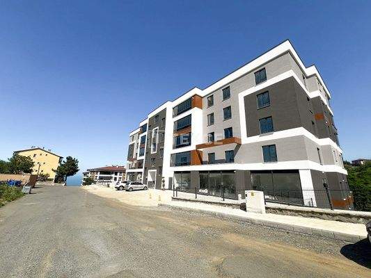 Stylish Spacious Real Estate in Trabzon Bostanci