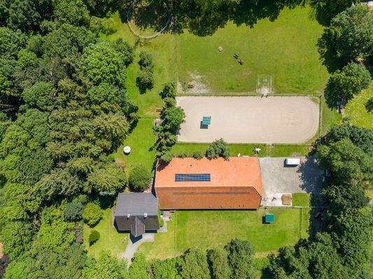 Blick auf das Anwesen 