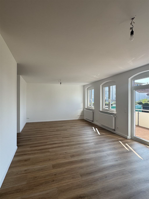 WZ mit Zugang Balkon 