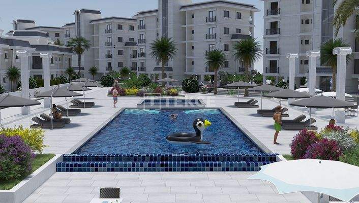 Real Estate near Sea with Community Pool in North Cyprus İskele