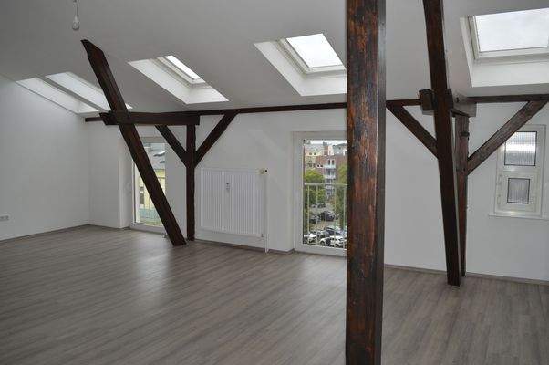 Gökerstraße 94_3.OG rechts.JPG