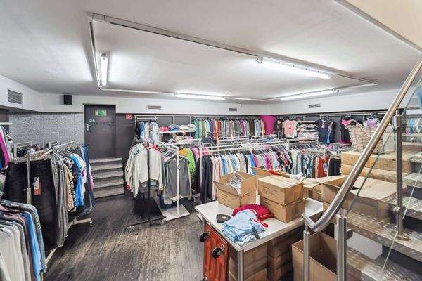 Ankermieter Tara M Lager