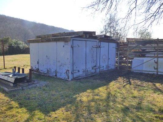 Verschlossenes Containerlager