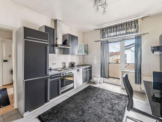 Küche mit Balkon im 3. OG