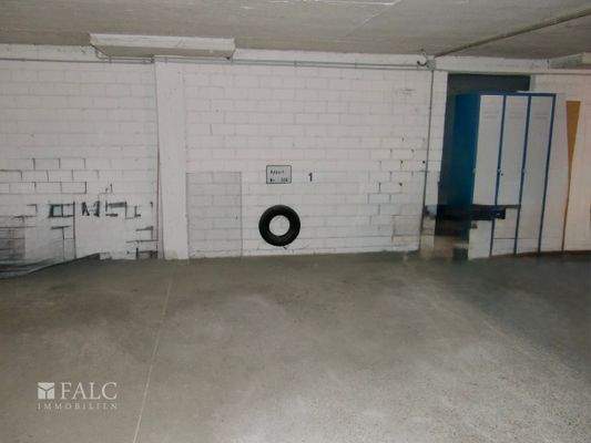 Tiefgaragen-Stellplatz(€20.000)