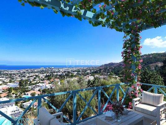 Houses with Views in a Gated Community with Pool in Girne Lapta