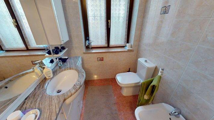 TR-074-9-Proprieta-su-2-livelli-a-Monzambano-11282