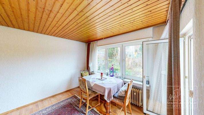 EG - Esszimmer mit Ausgang in den Garten