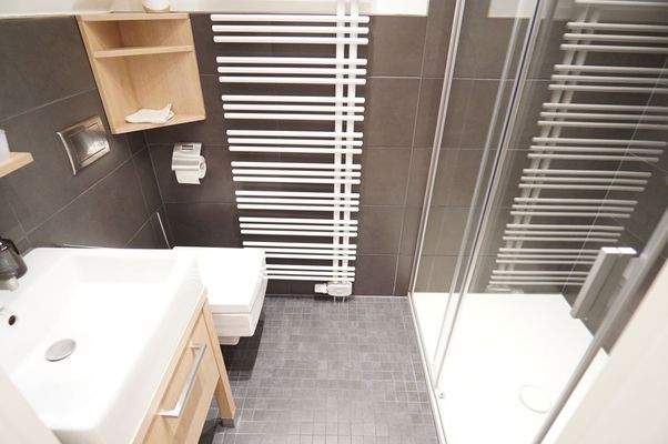 2. OG_Badezimmer.jpg