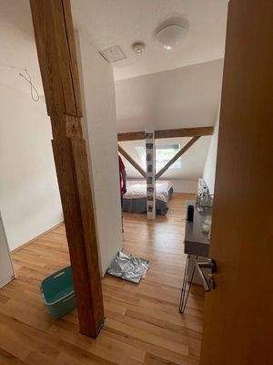 Zimmer 1 Einliegerwohnung.jpg