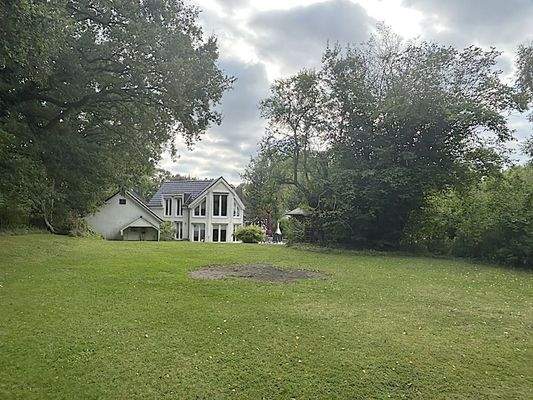 Fernansicht vom hinteren Grundstück