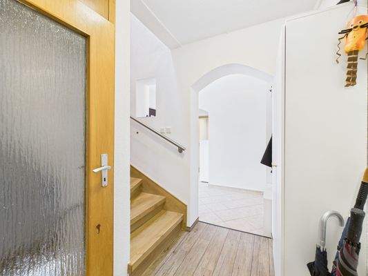 CAM04379G0-PR0076-STILL009