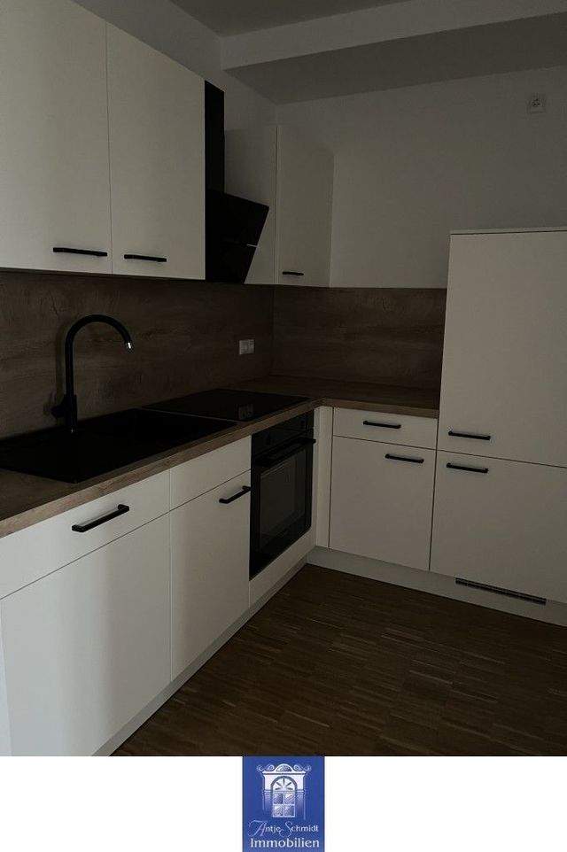 Erstbezug! Charmante Neubauwohnung mit Balkon, schicker EBK und Lift! - Photo 1