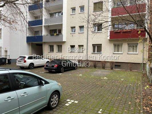 Stellplätze linke Seite