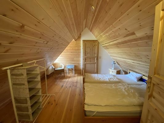 Beispiel Schlafzimmer Spitzboden