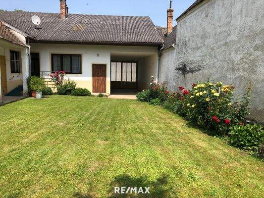 Einfahrts- Eingangsbereich (2)