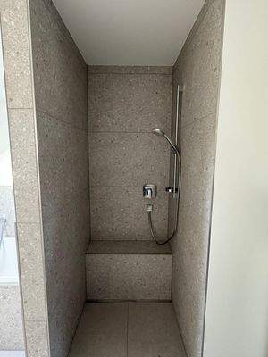 Badezimmer / Dusche / Obergeschoss