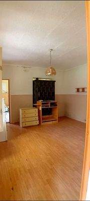 17 Screenshot_20250424_203747_Photos.jpg