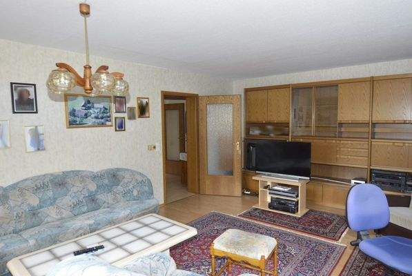 Wohnzimmer Erdgeschoss -  Richtung Flur