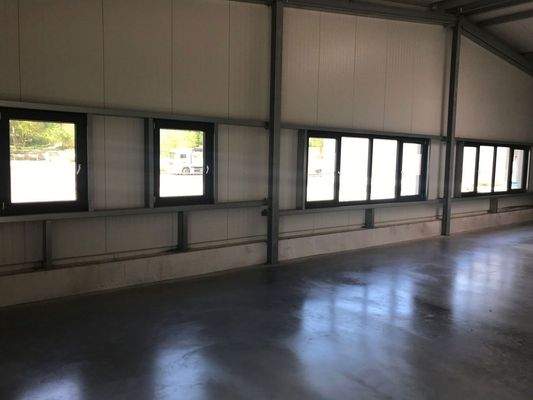 Neubau Halle 2019 innen