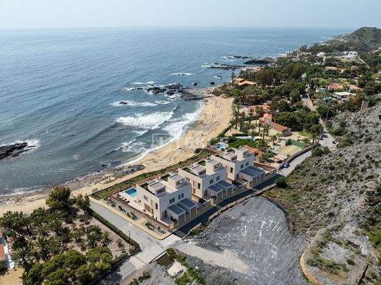Beachfront Homes with Private Pools in Almeria