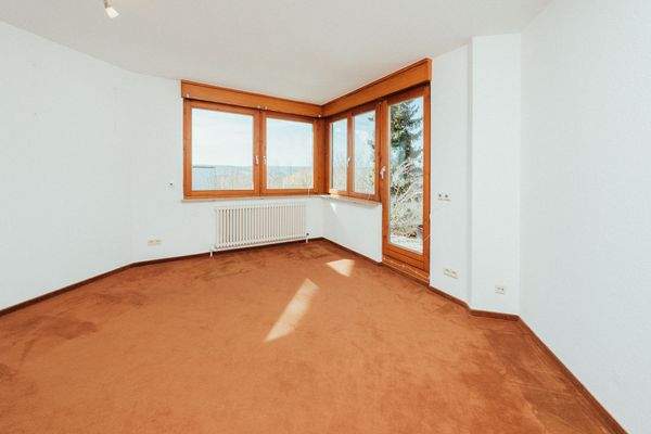 12 Zimmer 2 - Terrassenebene 1.UG