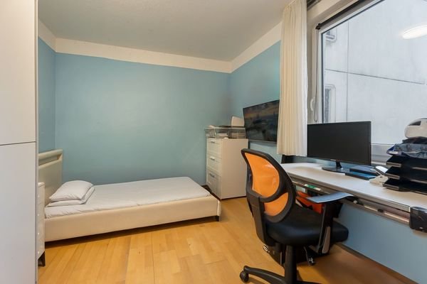 Schlafzimmer 2