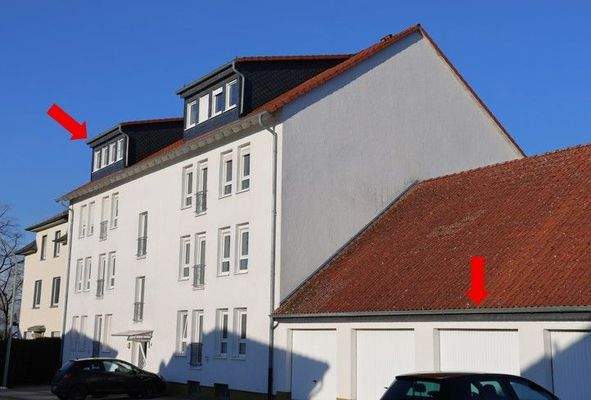 Straßenansicht
Wohnung und Garage