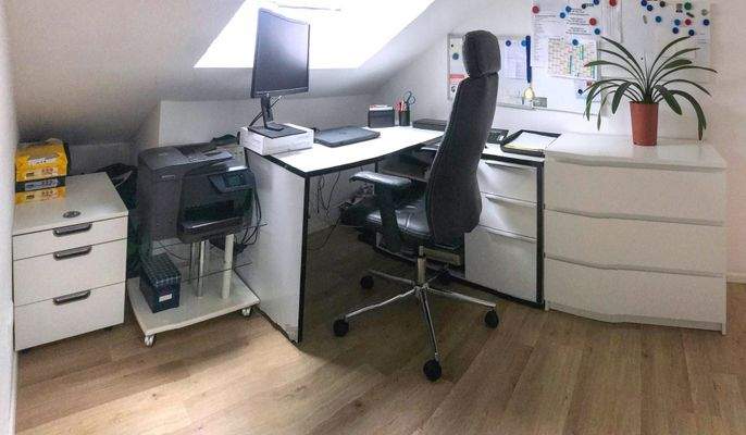 Büro.jpg