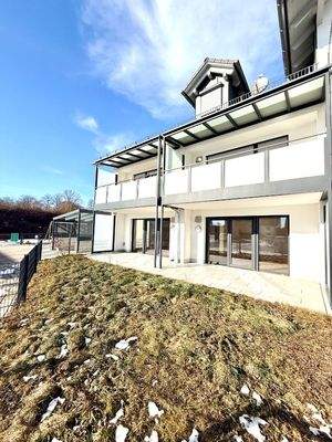 großzügige Terrasse