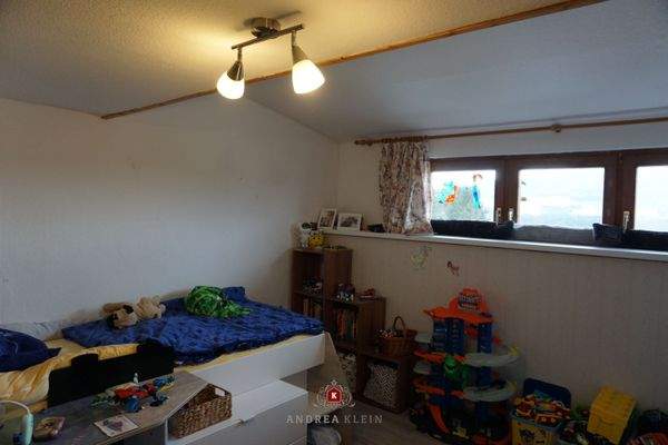 Kinderzimmer im DG (Whg. 9)