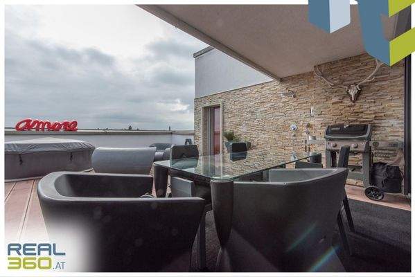 Essbereich auf Terrasse