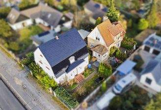 01. Luftaufnahme beide Häuser