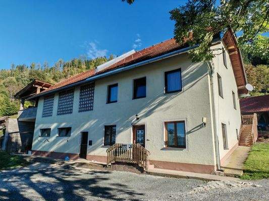 Wohn- und Stallgebäude