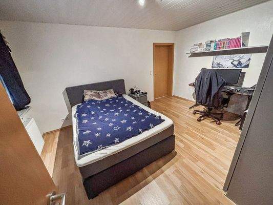 Wohnung 2 - Schlafzimmer - EG