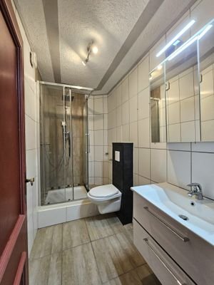 1. OG: Badezimmer