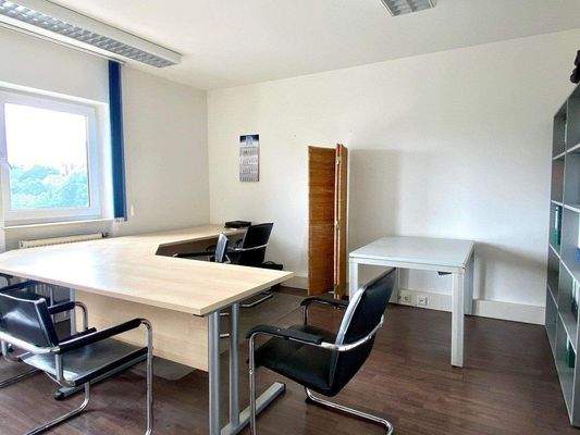 Büro6.jpg
