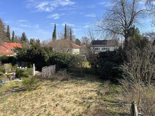 Gartenansicht vom Balkon