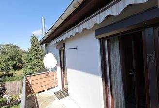 Balkonansicht mit Wohn- und Schlafzimmerzugang