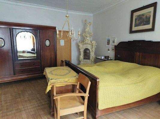 Großes Schlafzimmer im 1.OG.