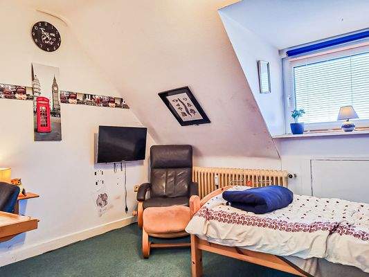 Schlafzimmer Wohnung DG