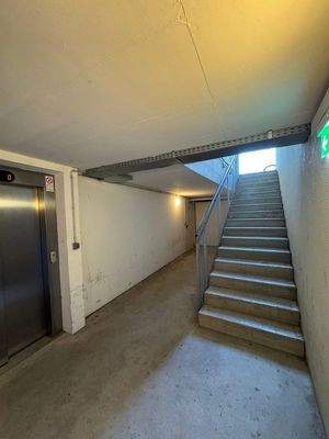 Zugangsbereich Tiefgarage