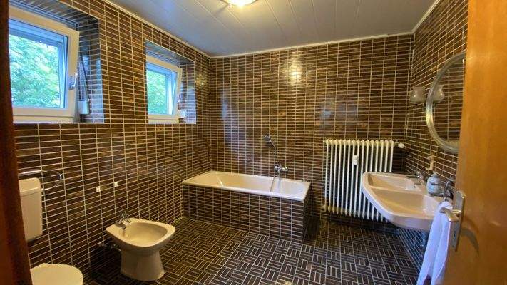 Bad, EG, Wohneinheit 1