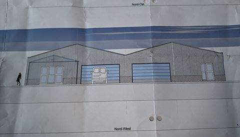 Zell (Mosel) Halle, Zell (Mosel) Hallenfläche