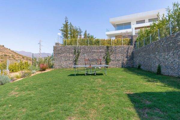 Photo: Villa in Marbella East
